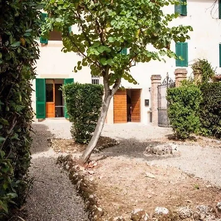 Zara Bed and breakfast 2*