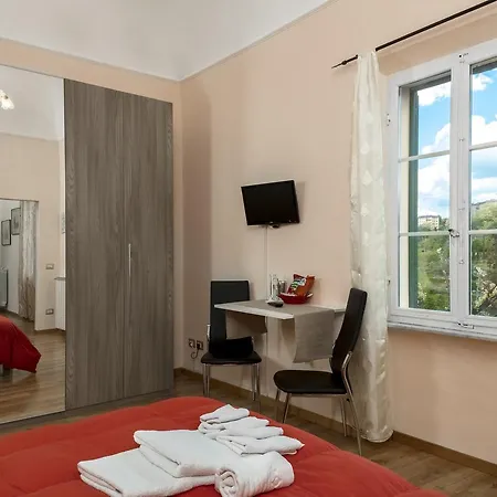 Bed & Breakfast Zara Siena